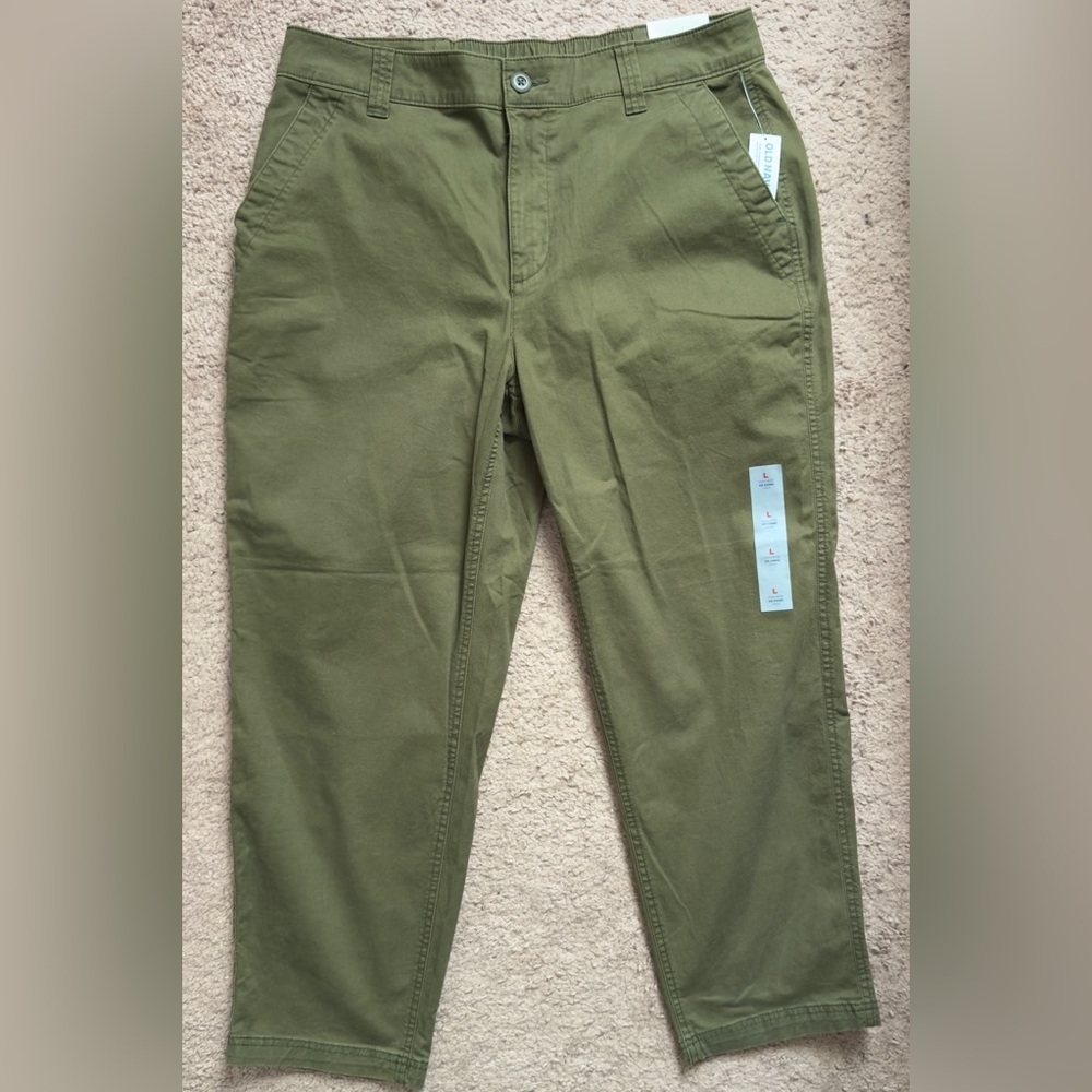 Old Navy Green Chinos Classic Style